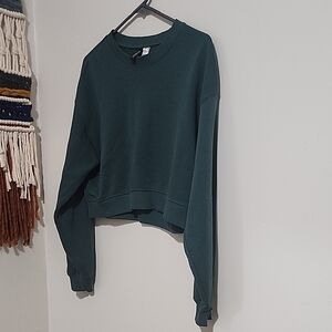 H&M Dark Green Sweatshirt